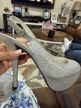 Stuart Weitzman Silver Glitter Platform Slingback Heels